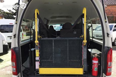 White 2016 Toyota HiAce Bus Commuter
