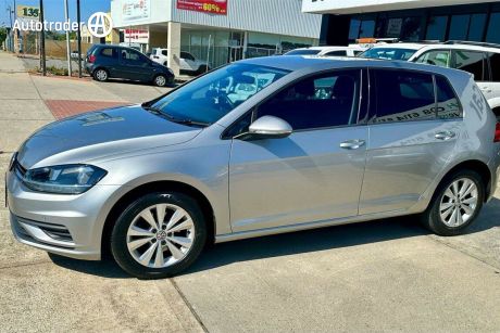 Silver 2017 Volkswagen Golf Hatchback 110 TSI Trendline