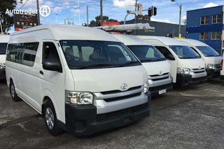 White 2017 Toyota HiAce Bus Commuter