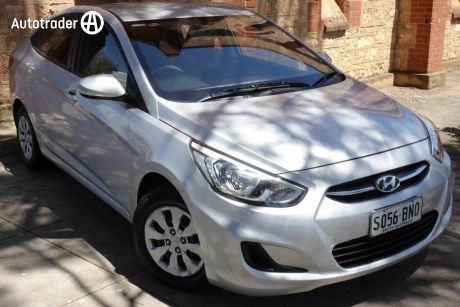 Silver 2016 Hyundai Accent Sedan Active