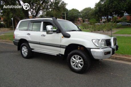 White 1999 Toyota Landcruiser Wagon Snowy (4X4)