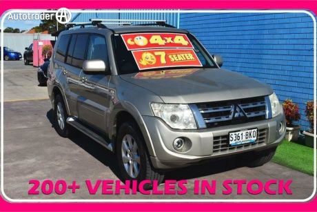 Gold 2012 Mitsubishi Pajero Wagon GLS LWB (4X4)