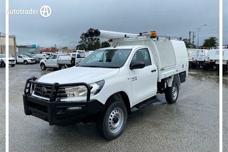White 2020 Toyota Hilux Cab Chassis SR (4X4)