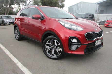 Red 2018 Kia Sportage Wagon SI Premium (fwd)