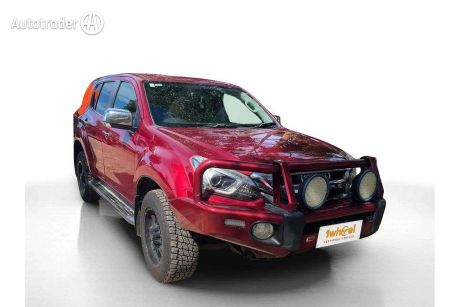 Red 2018 Isuzu MU-X Wagon LS-U (4X4)