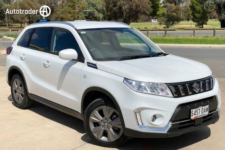 White 2023 Suzuki Vitara Wagon 1.6L