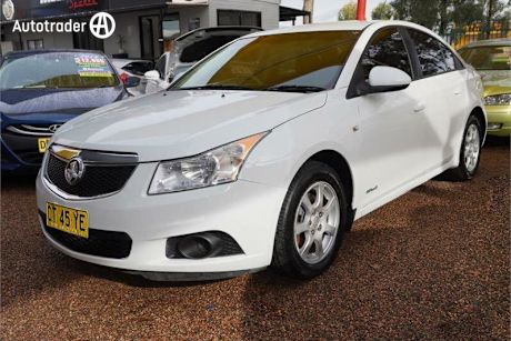 White 2011 Holden Cruze Sedan CD