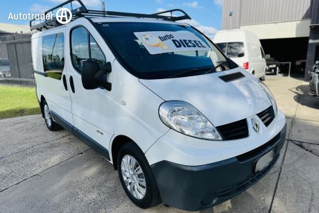 White 2015 Renault Trafic Van 2.0 DCI SWB