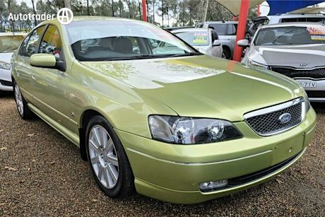 Green 2004 Ford Fairmont Sedan Ghia