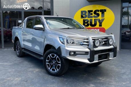 Silver 2017 Toyota Hilux Dual Cab Utility SR5 (4X4)