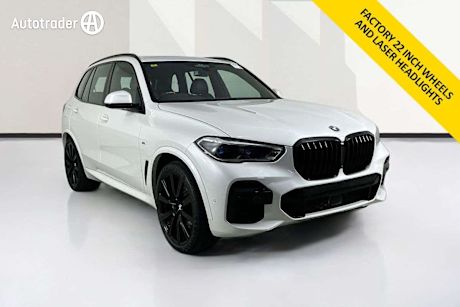 White 2023 BMW X5 Wagon Xdrive30D M Sport