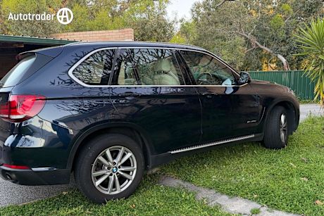 Blue 2015 BMW X5 Wagon Sdrive 25D