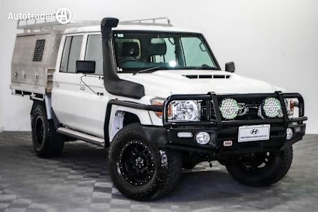 White 2021 Toyota Landcruiser Double Cab Chassis Gxl