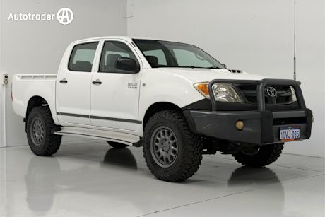 White 2005 Toyota Hilux Dual Cab Pick-up Sr (4X4)