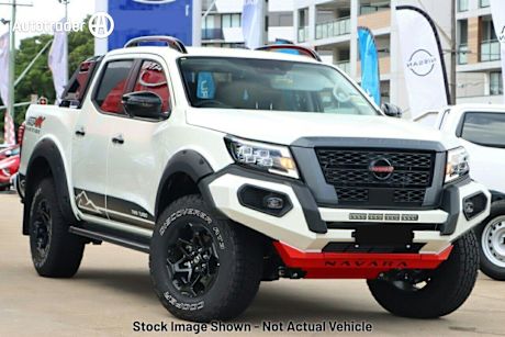 White 2023 Nissan Navara Dual Cab Pick-up PRO-4X Warrior (4X4)