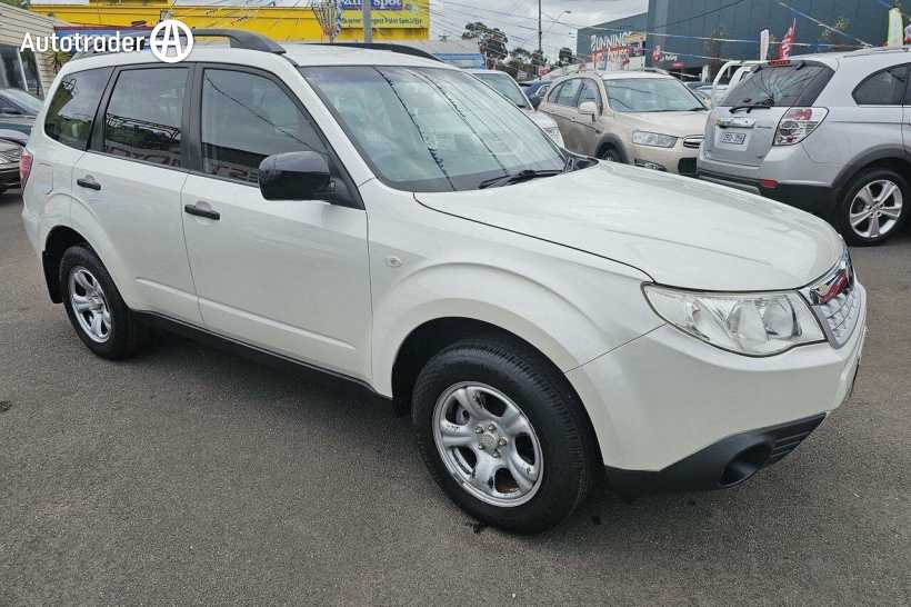 White 2011 Subaru Forester Wagon X