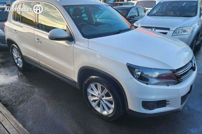 White 2013 Volkswagen Tiguan Wagon 155 TSI (4X4)