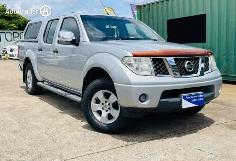 Silver 2008 Nissan Navara Dual Cab Pick-up ST-X (4X4)