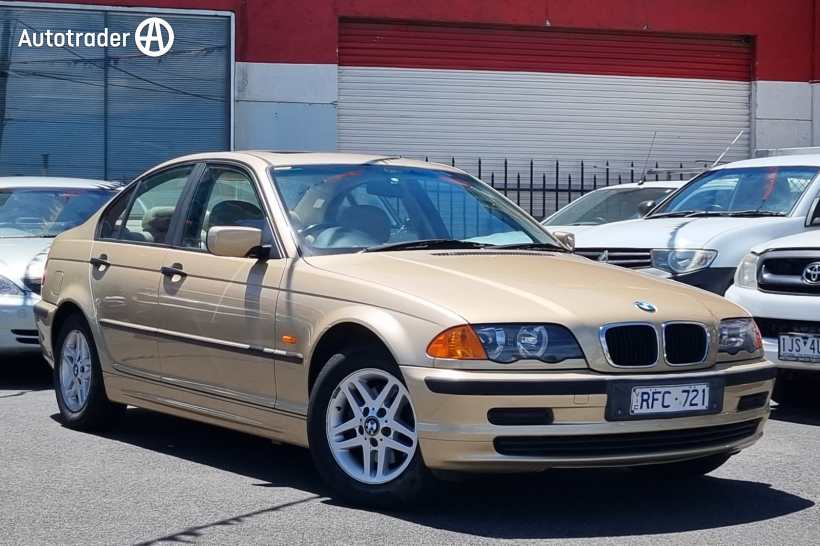 Gold 2001 BMW 318I Sedan Executive