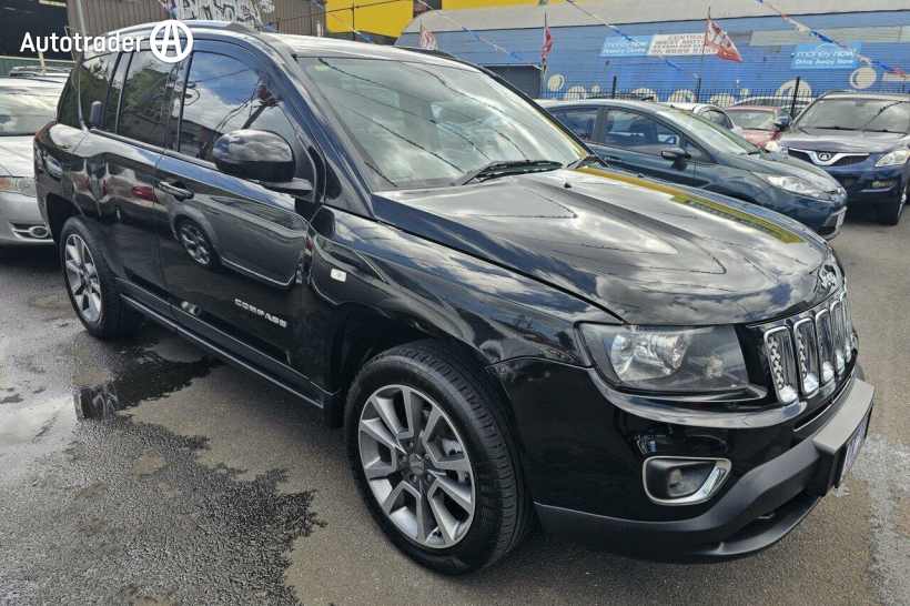 Black 2014 Jeep Compass Wagon Limited (4X4)