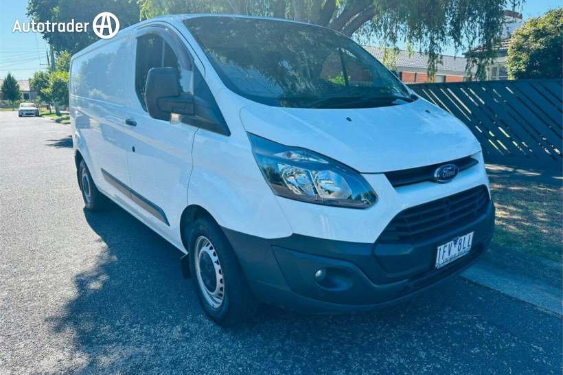 White 2015 Ford Transit Custom Van 330L (lwb)