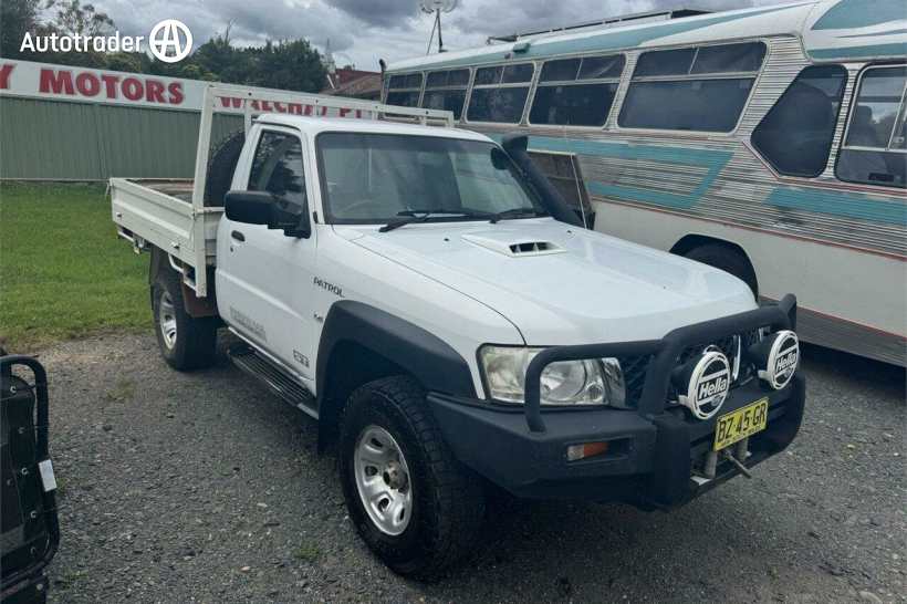 White 2011 Nissan Patrol Coil Cab Chassis ST (4X4)