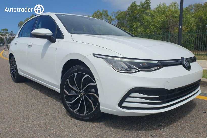 White 2024 Volkswagen Golf Hatchback 110TSI Life