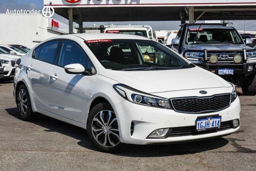 White 2017 Kia Cerato Sedan S