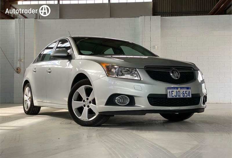 Silver 2013 Holden Cruze Sedan CD Equipe