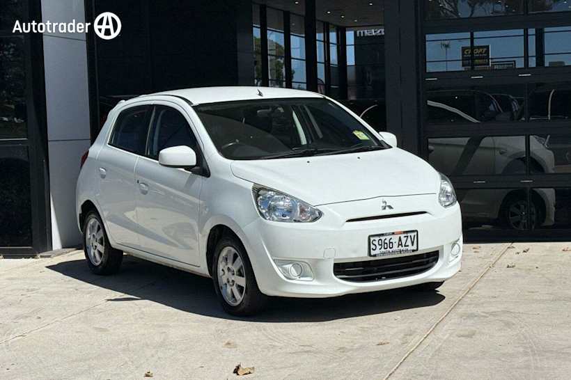 White 2013 Mitsubishi Mirage Hatchback ES
