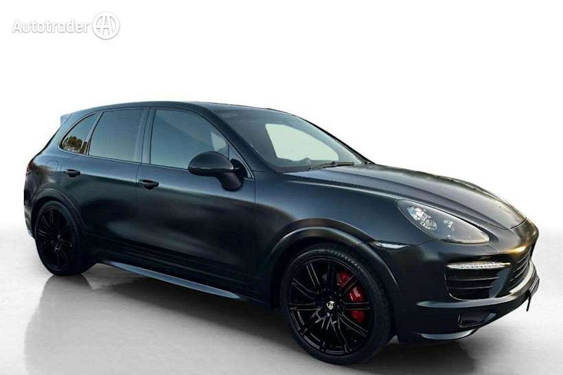 Black 2012 Porsche Cayenne Wagon GTS