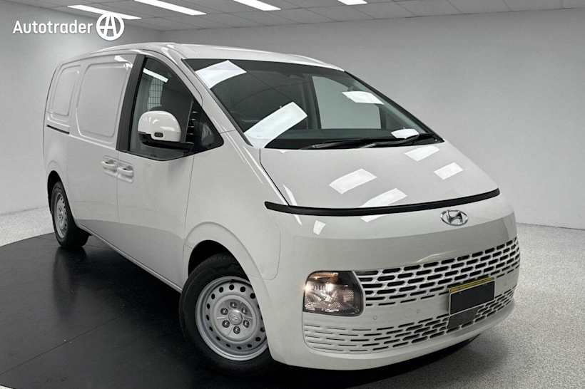White 2022 Hyundai Staria Van Load 2S 2.2D Liftback