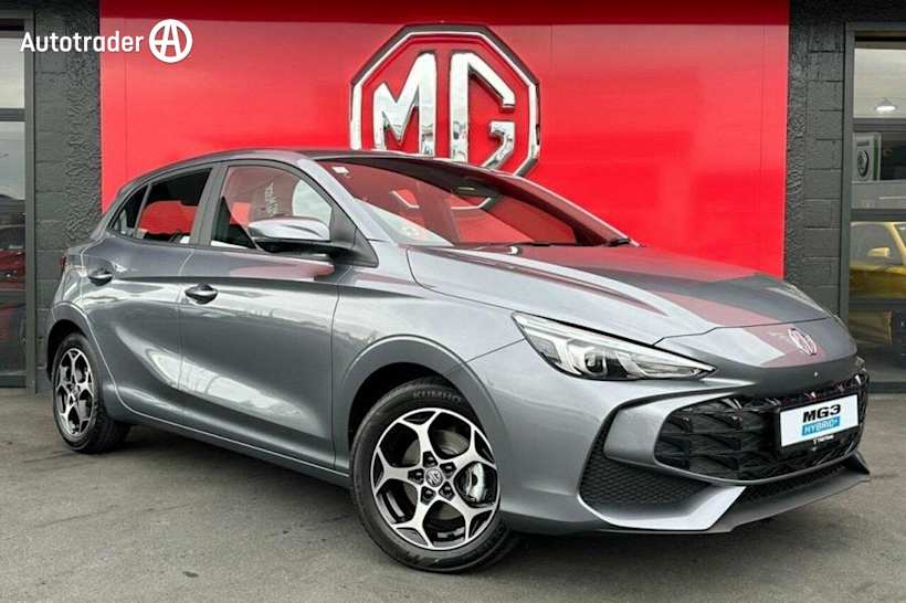 Silver 2024 MG MG3 Hatch Essence