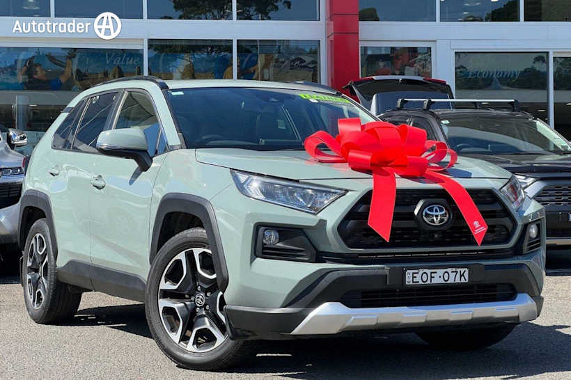 Green 2021 Toyota RAV4 Wagon Edge (awd)