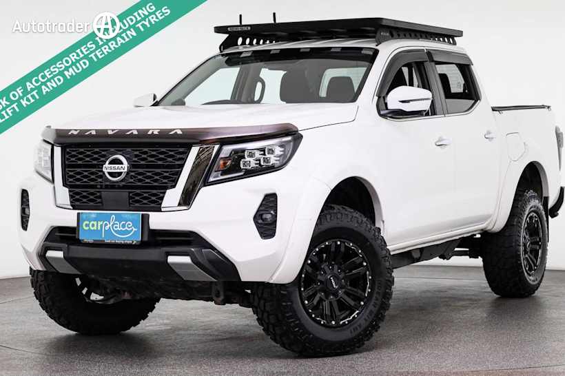 White 2021 Nissan Navara Dual Cab Pick-up ST (4X4)