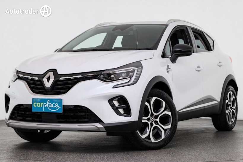 White 2022 Renault Captur Wagon Intens